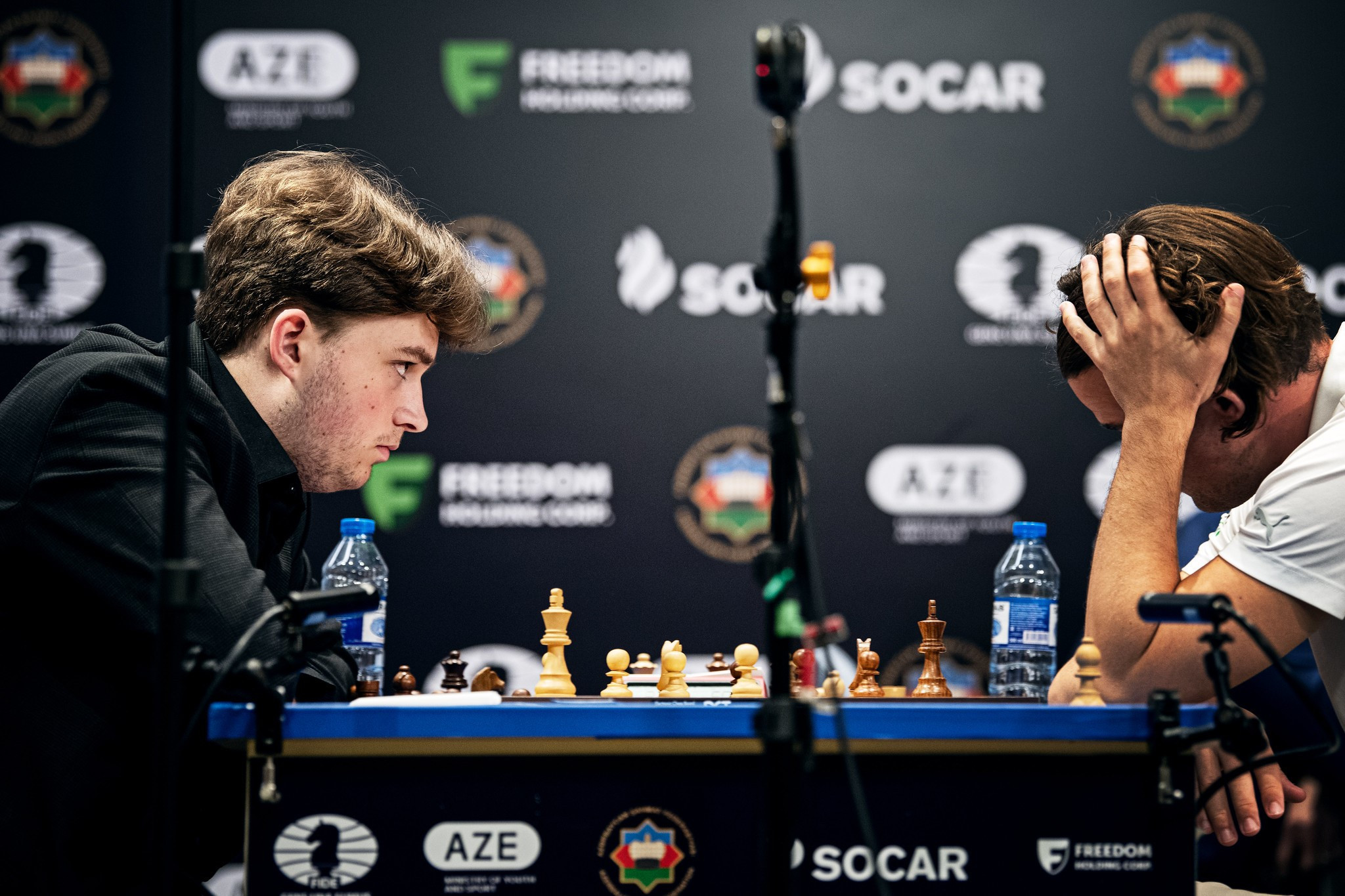 Carlsen suffers first defeat of FIDE Chess World Cup to 18-year
